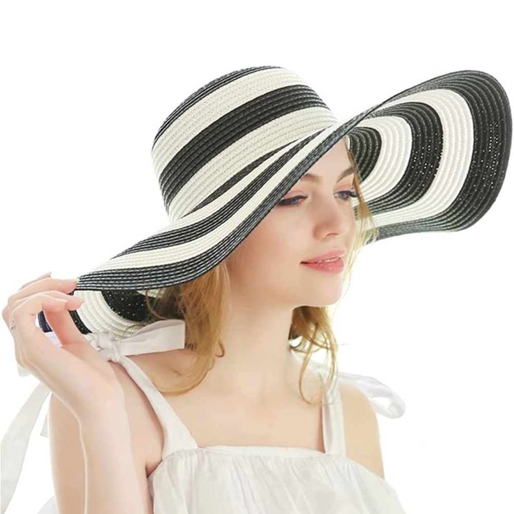Wide brim black and white sun hat